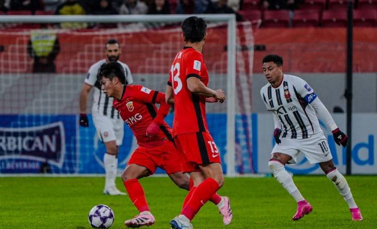 kaiyun赛后突围战来临，上海申花围绕亚冠单刀错失，压力陡增，数据趋势出现新变化的简单介绍