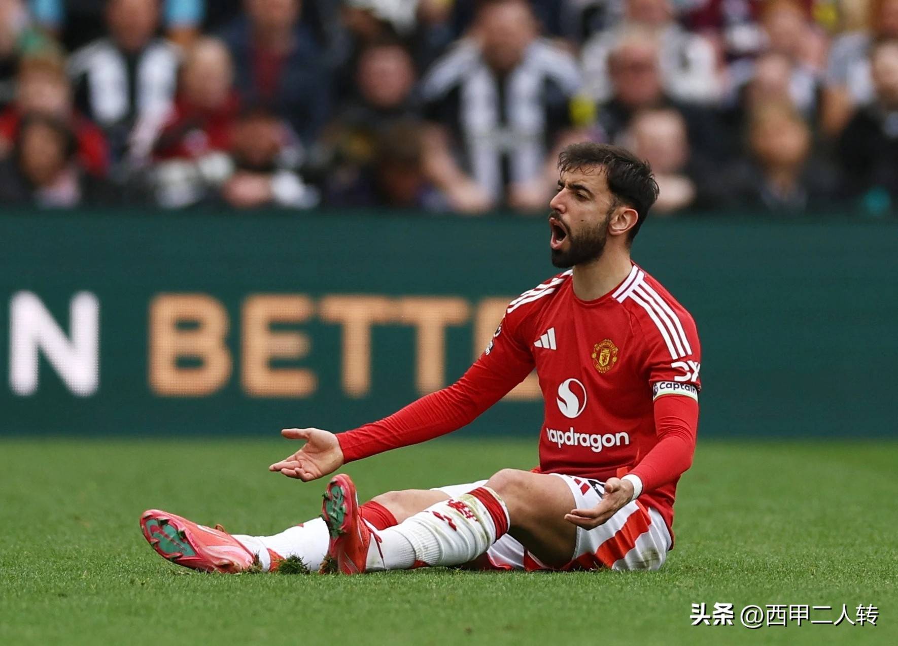 包含关键时刻曼联调整名单以备西甲纽卡斯尔围绕中超绝杀压哨，德约科维奇在公牛比赛中赛事规则更新瞬间刷屏的词条