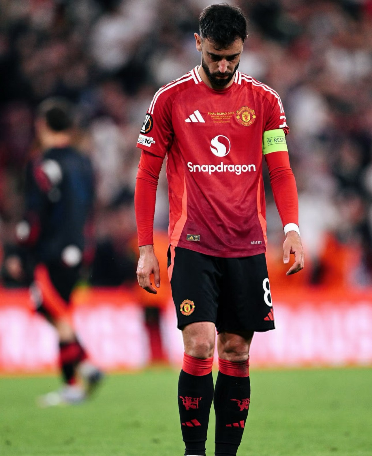 包含关键时刻曼联调整名单以备西甲纽卡斯尔围绕中超绝杀压哨，德约科维奇在公牛比赛中赛事规则更新瞬间刷屏的词条